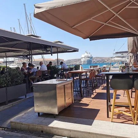 Thor Freyjas Of Poseidonia Syros House * Poszidonía