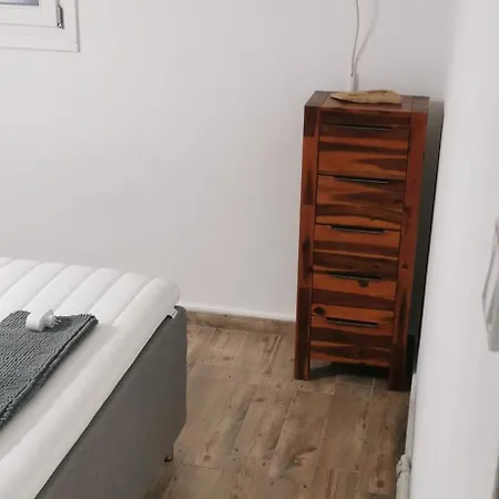 Feriehus Thor Freyjas Of Poseidonia Syros House *