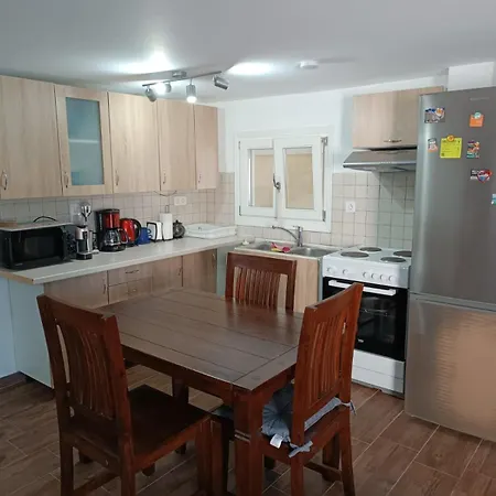 Thor Freyjas Of Poseidonia Syros House * Posidhonía