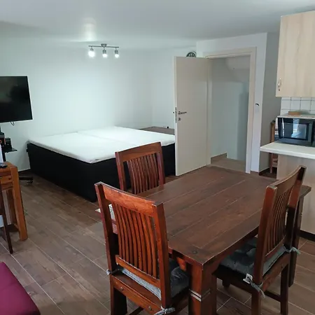 Thor Freyjas Of Poseidonia Syros House * Posidhonía