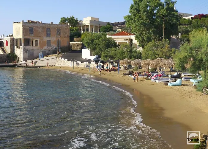 Thor Freyjas Of Poseidonia Syros House * Posidhonía